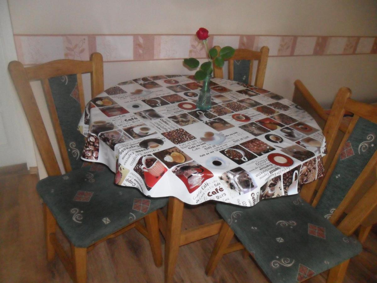 Emese Apartman Hajduszoboszlo Bagian luar foto